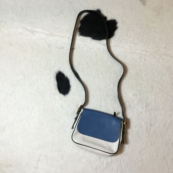 Fossil Harper Small Saddle Crossbody bag, blue and white leather design. - Picture 2 of 8